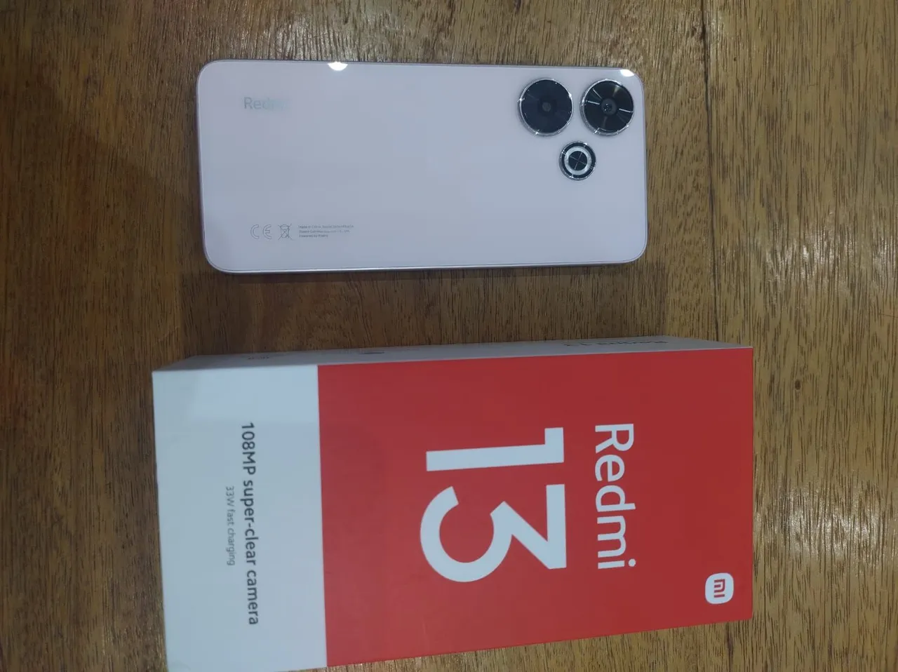 Vendo redmi 13 com 8 de ram, apenas 2 meses de uso