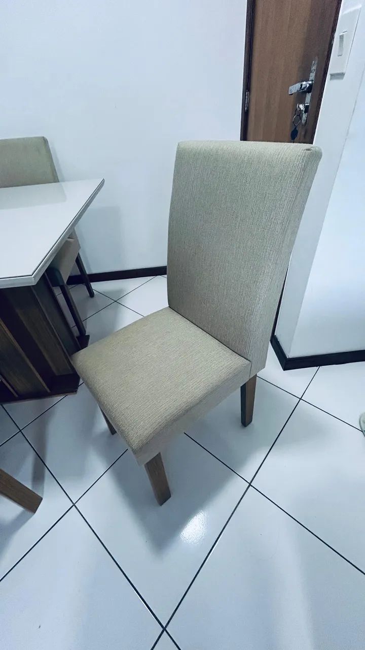 Mesa 4 cadeiras 64363872895747123