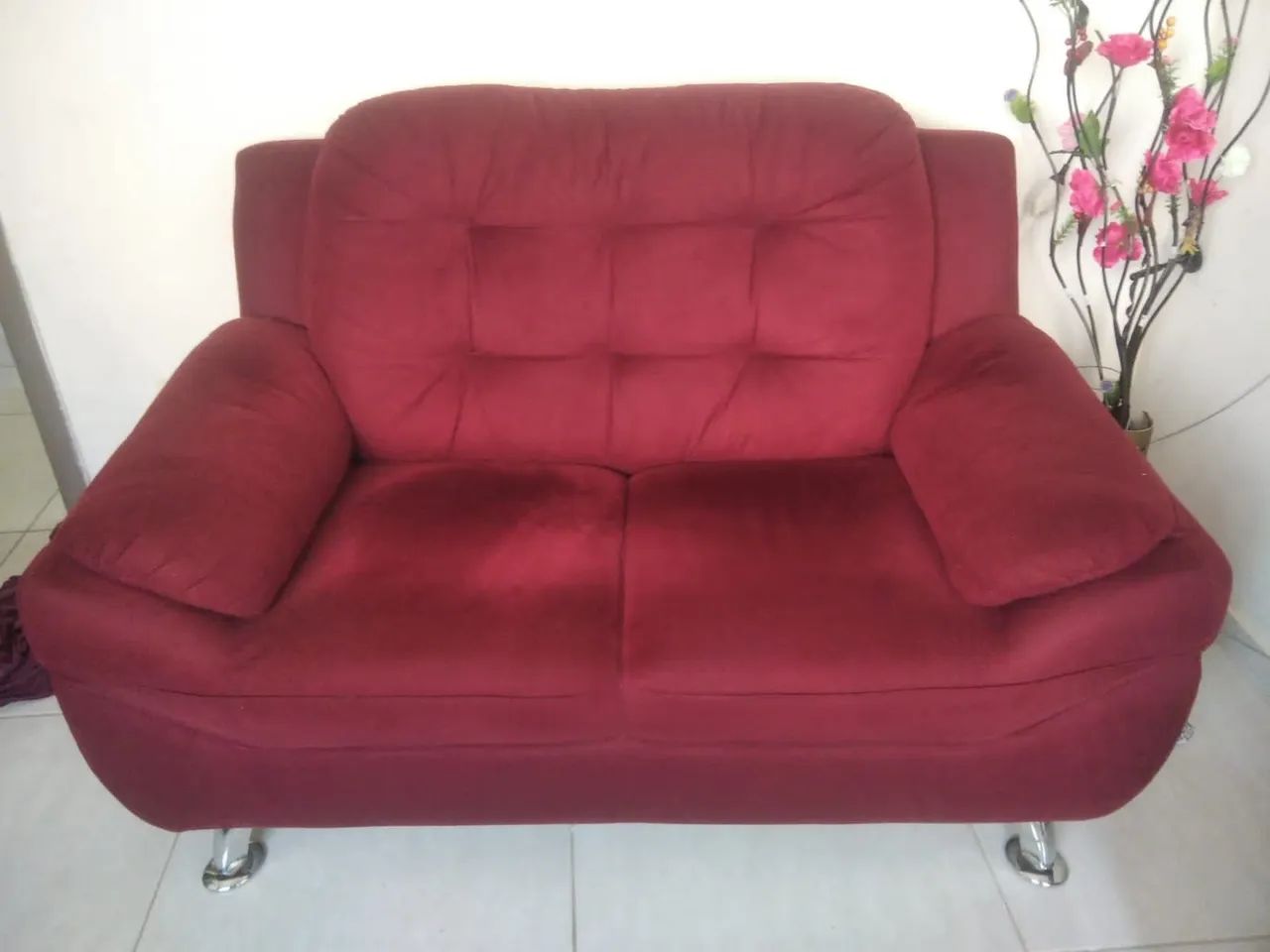 Sofá 3 e 2 lugares vermelho - Foto 2