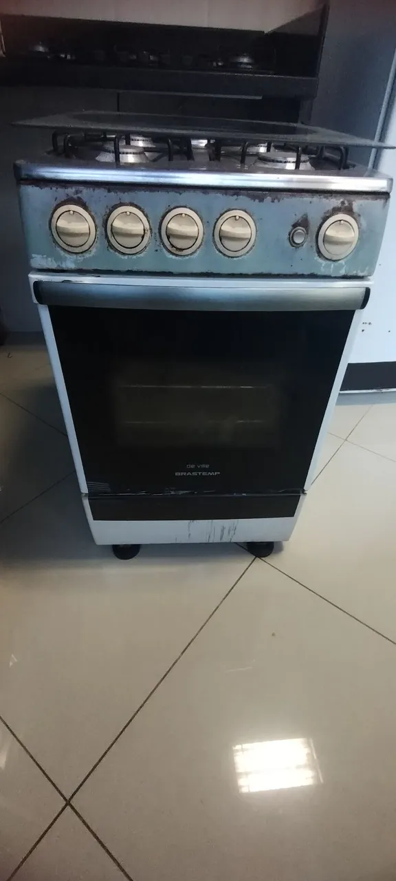 Fogão Brastemp de 4 bocas