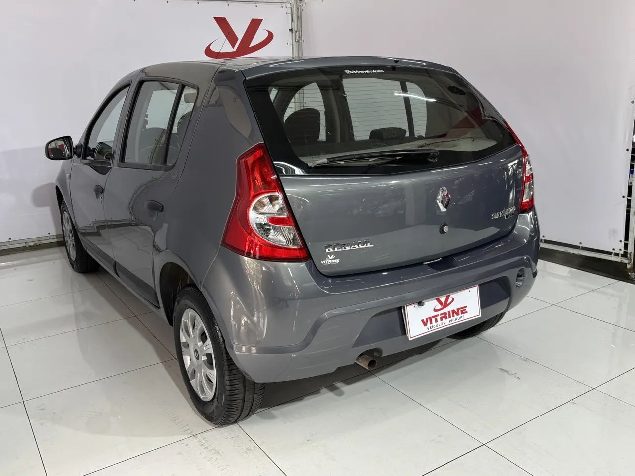 Renault Sandero 2011 1.0 expression 16v flex 4p manual - Foto 5