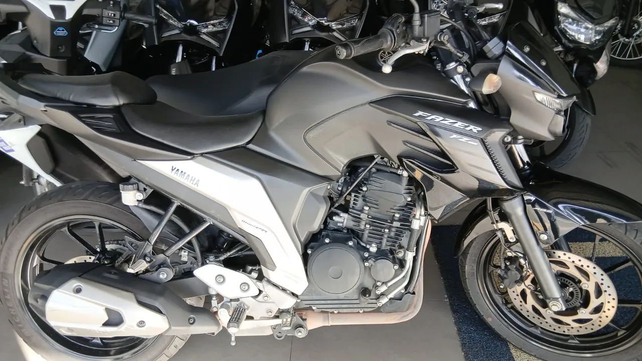 Yamaha Fazer FZ25 250 cc 