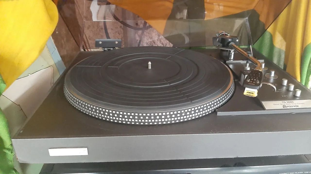 Toca Discos Polyvox  - Foto 2