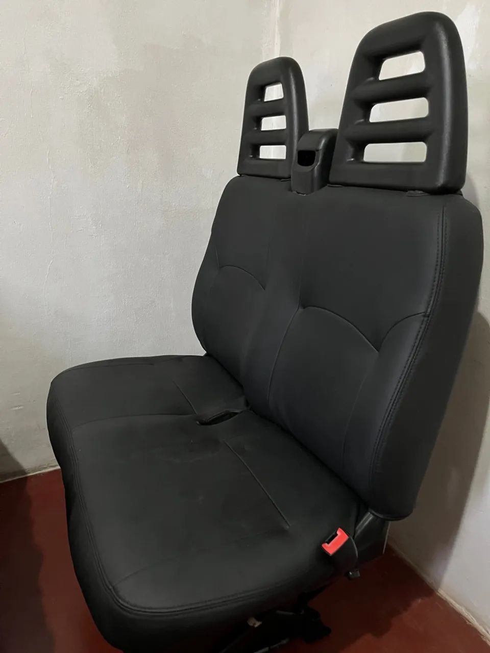 Banco para iveco muito novo - Foto 3