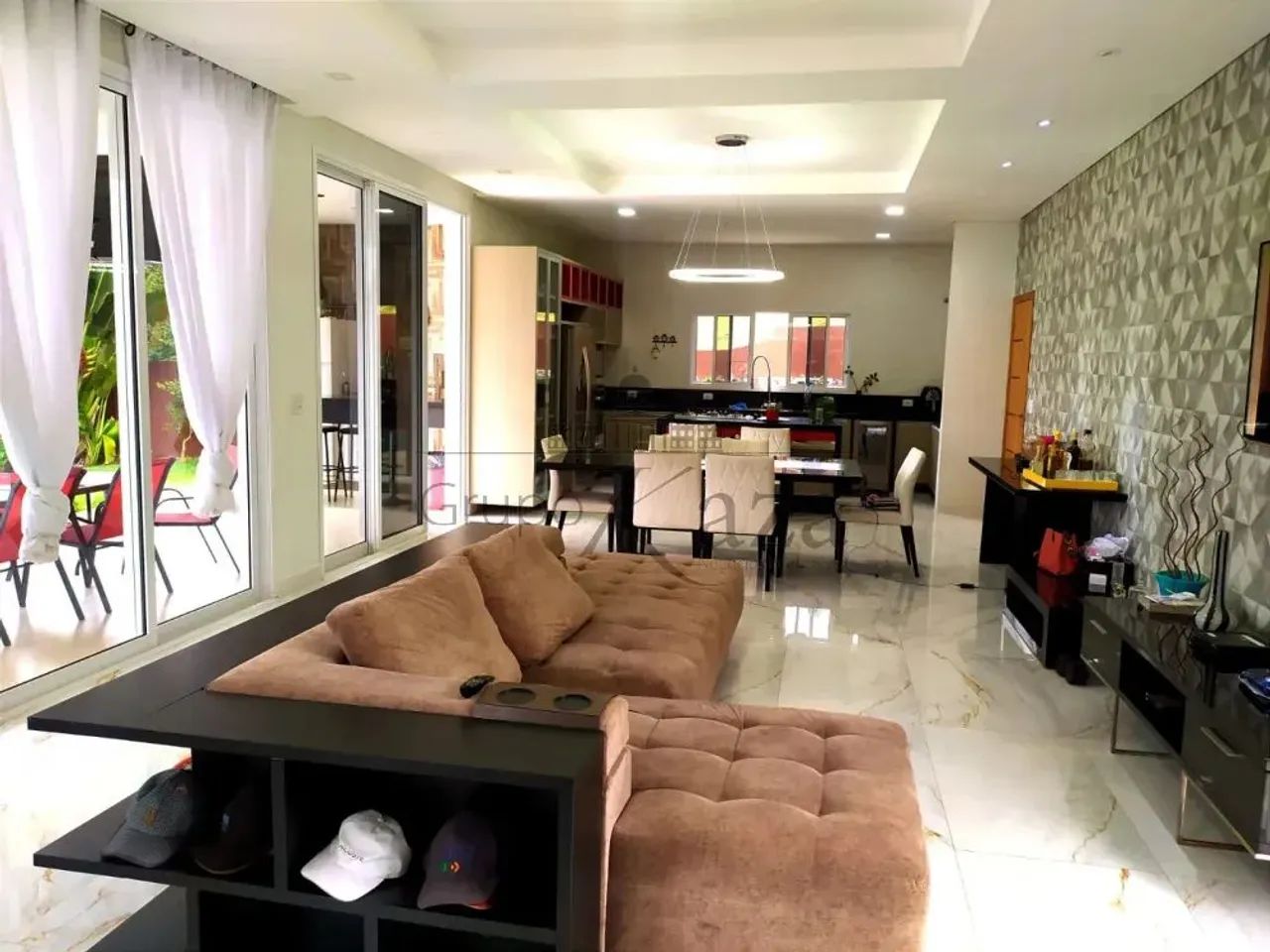 Magnífico Sobrado em Condomínio - Jacareí - Residencial Mirante do Vale - 350m² - 3 Suítes - Foto 3