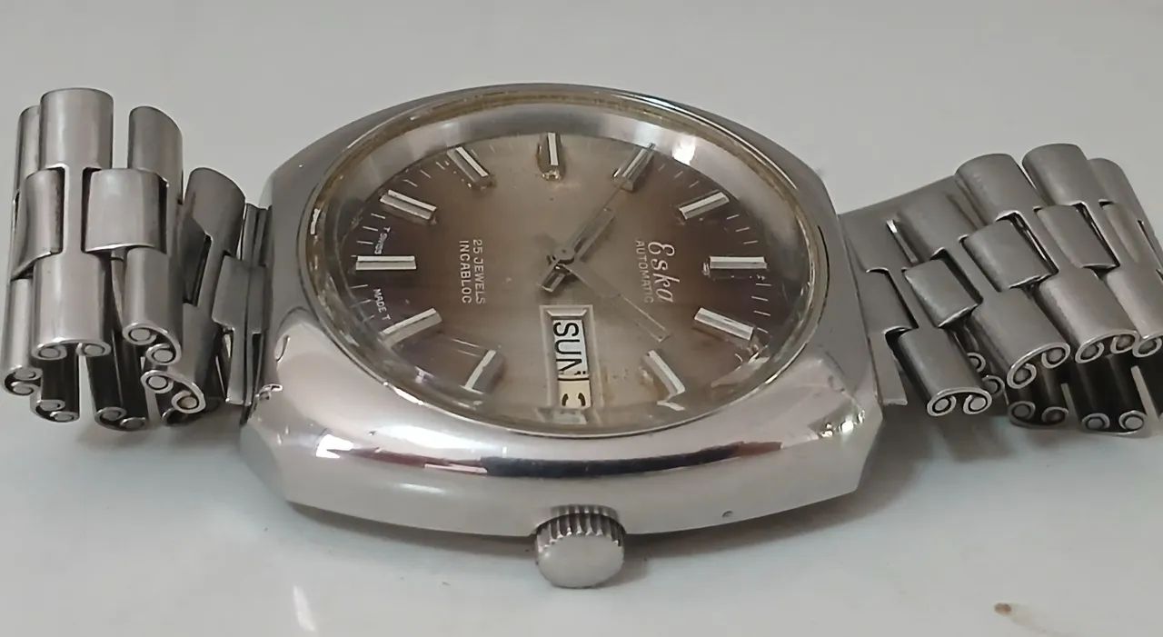 Relógio antigo suíço original ESKA SWISS MADE AUTOMÁTICO década de