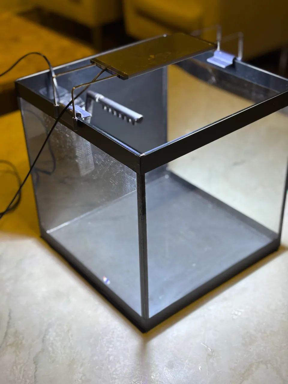 Aquário com luminária e filtro interno - Foto 2