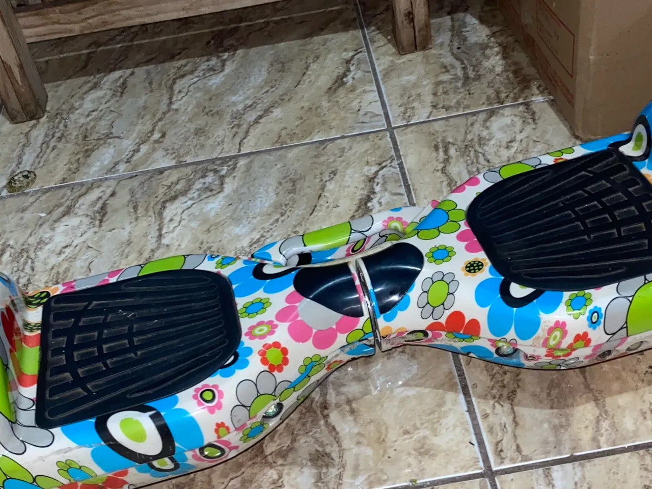 Hoverboard Floral - Diversão e Estilo!