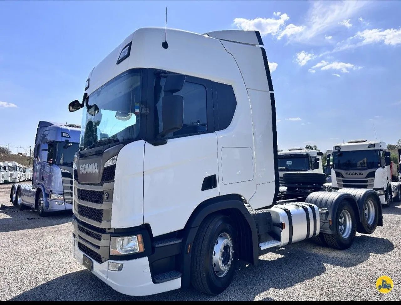 SCANIA R-450 6X2<br>2022/2022<br>CABINE RH (TETO ALTO) - Foto 3