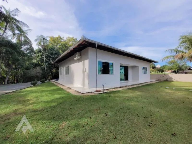 Terreno industrial à venda com 4.080 m², frente de 40 m e fácil acesso à BR-470.