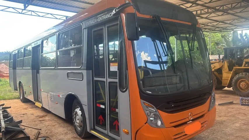Ônibus 1721 Mercedes-Benz Neobus Mega Plus