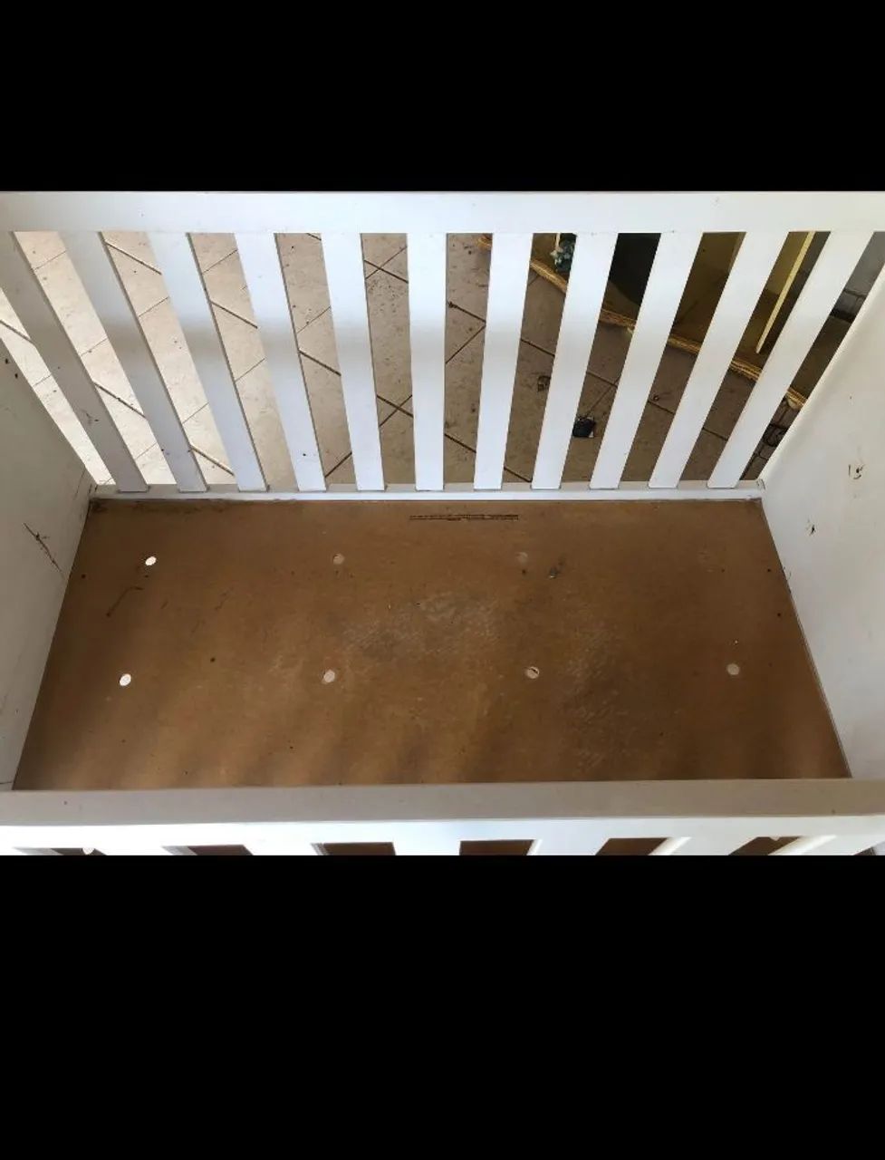 Berço branco em bom estado