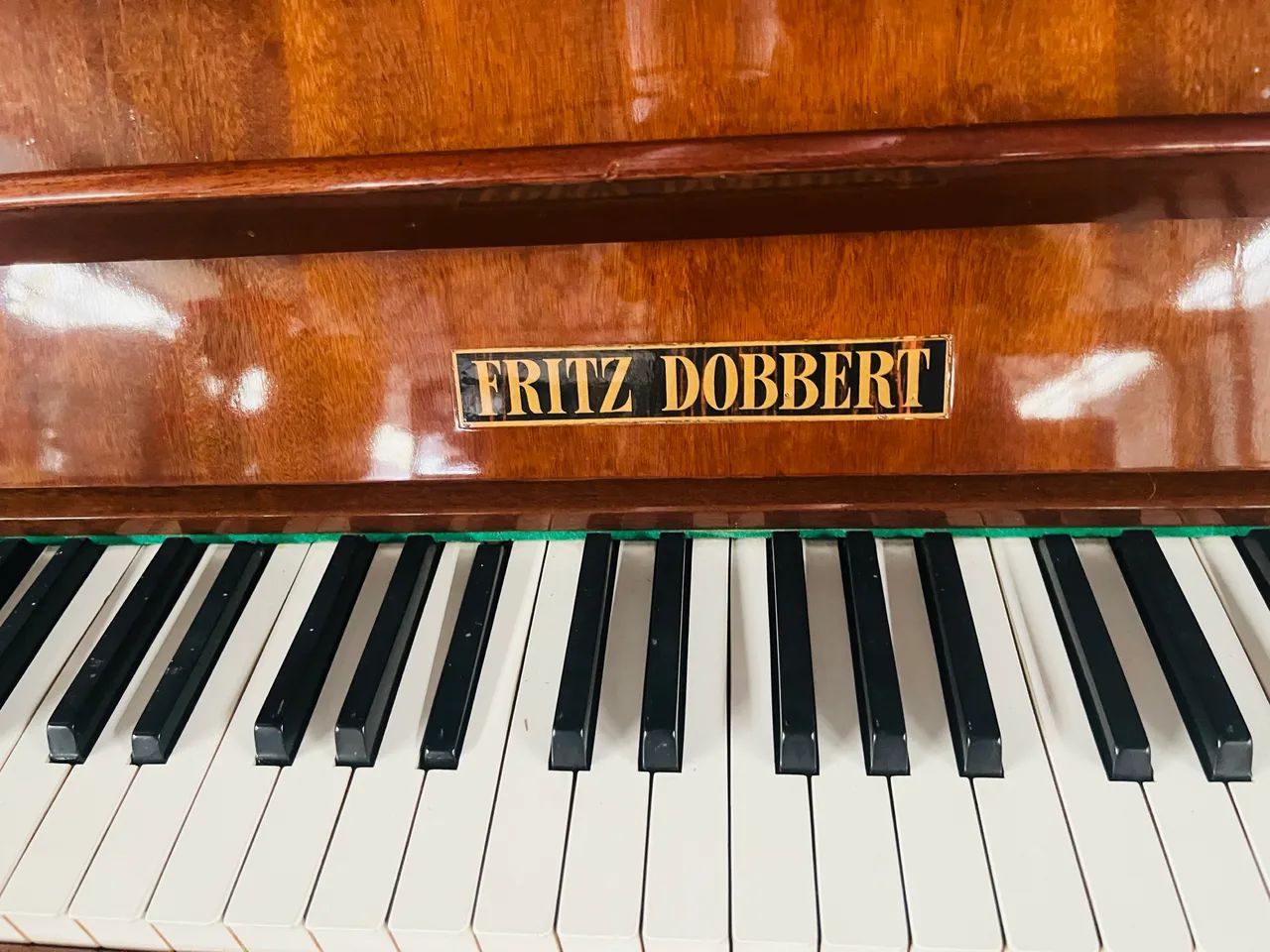 piano Fritiz  Dobbert  com banco regulagem de altura  - Foto 5