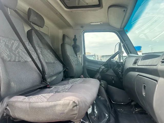 mb 1016 bau 6,20 ano 19*20 - Foto 3