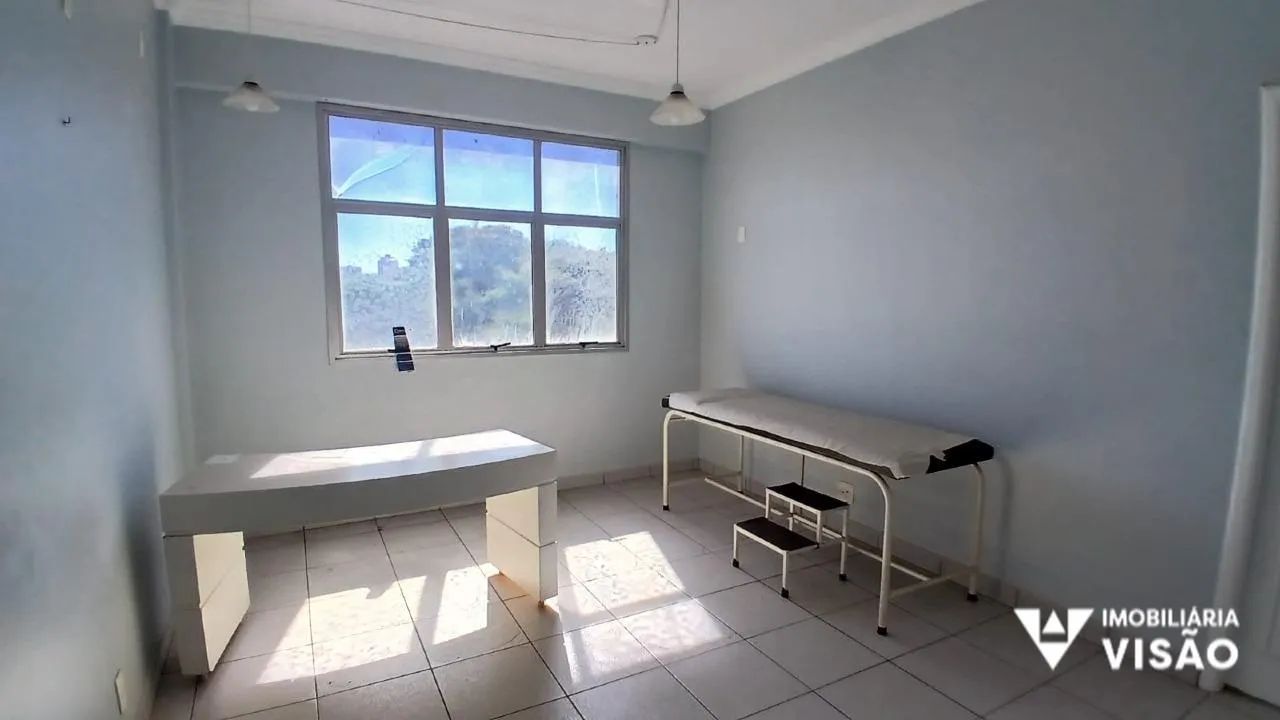 SALA COMERCIAL NO BAIRRO ABADIA COM COPA E BANHEIRO. - Foto 4