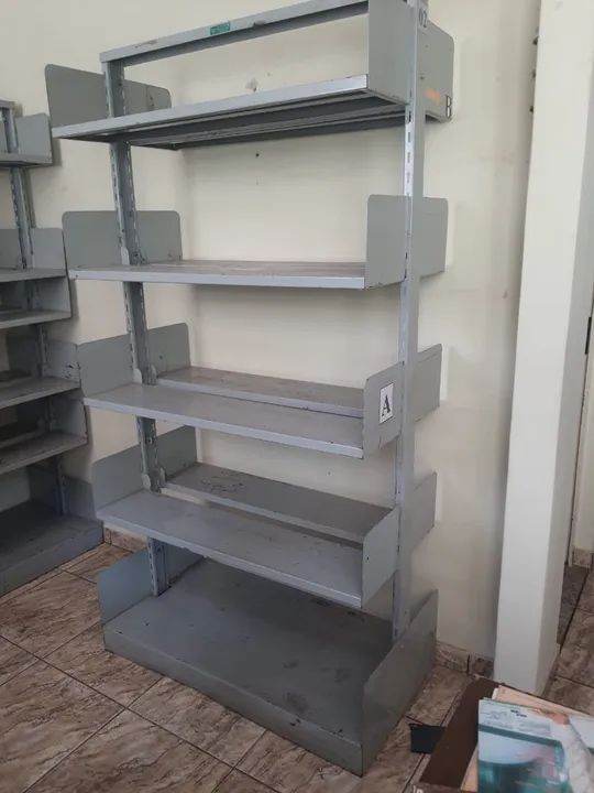 Prateleira estante metal 