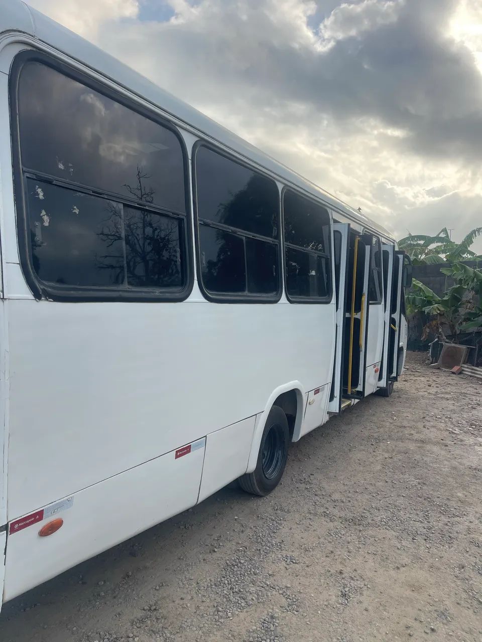 Microônibus M.BENZ/MPOLO SÊNIOR 2011/ emplacado 2025 