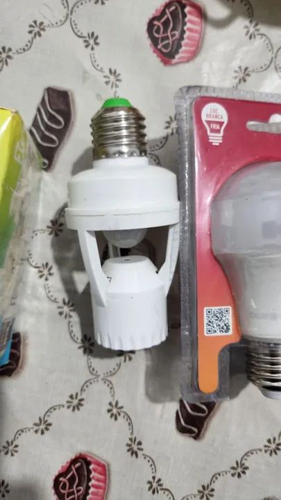 Kit de Lâmpadas Inteligentes e Sensor de Presença - Foto 2