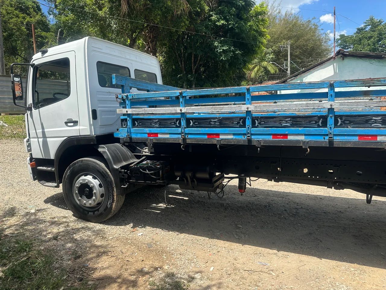 Caminhão Mercedes ATEGO 1418