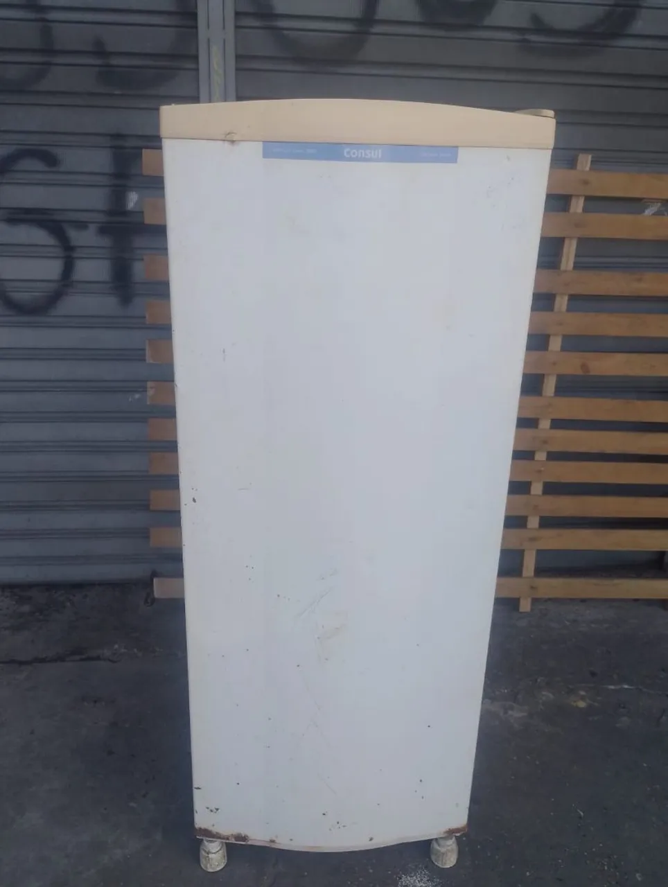 Geladeira Consul usada por 300 reais