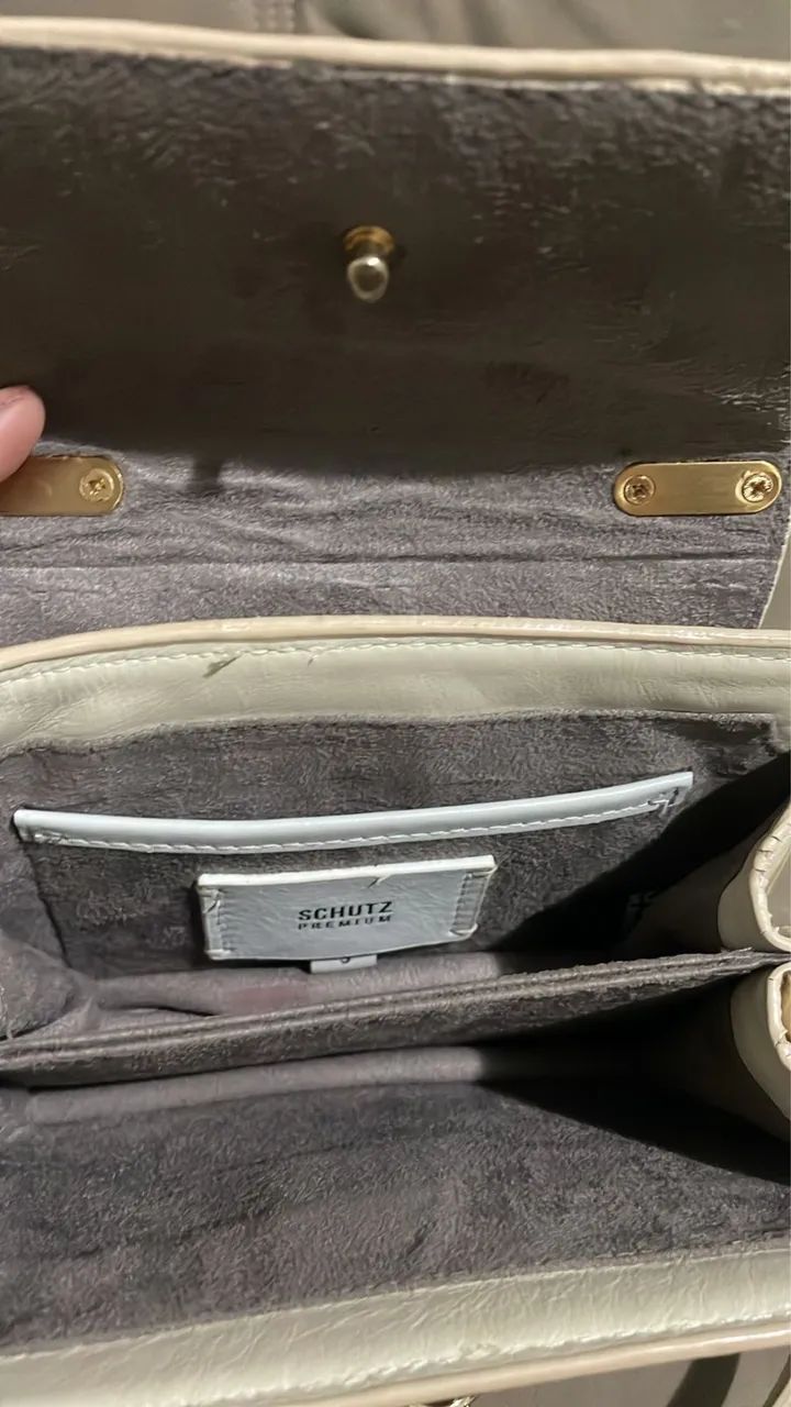 Bolsa Schultz Believe Couro Croc Off White  - Foto 3