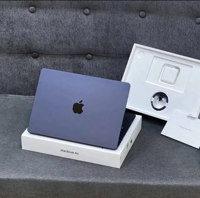 MacBook Air (M4) 13インチ シルバー Macbook Air M4 16/256gb 13'' Silver - Notebooks - Monte Castelo