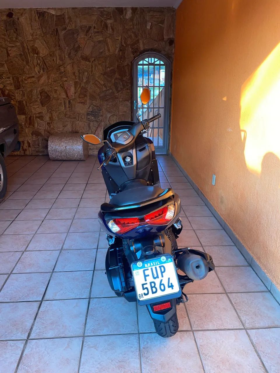 Moto a venda