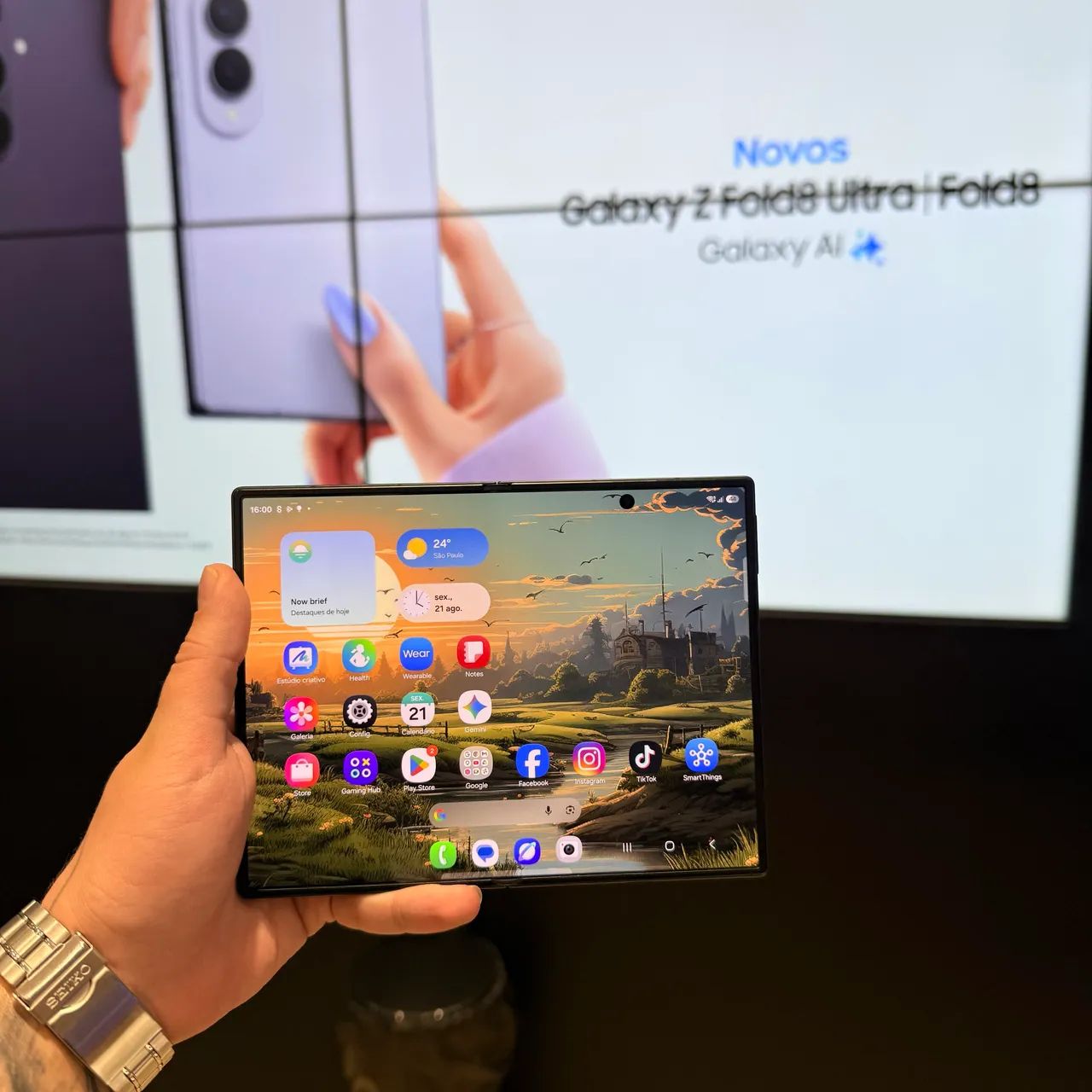 Samsung Galaxy ZFOLD8