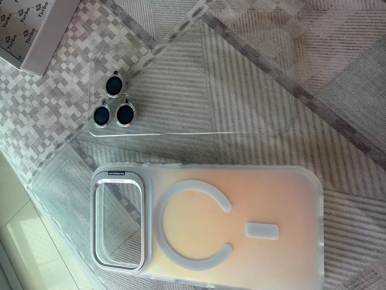 Capa para IPhone 17 Pro - Foto 3