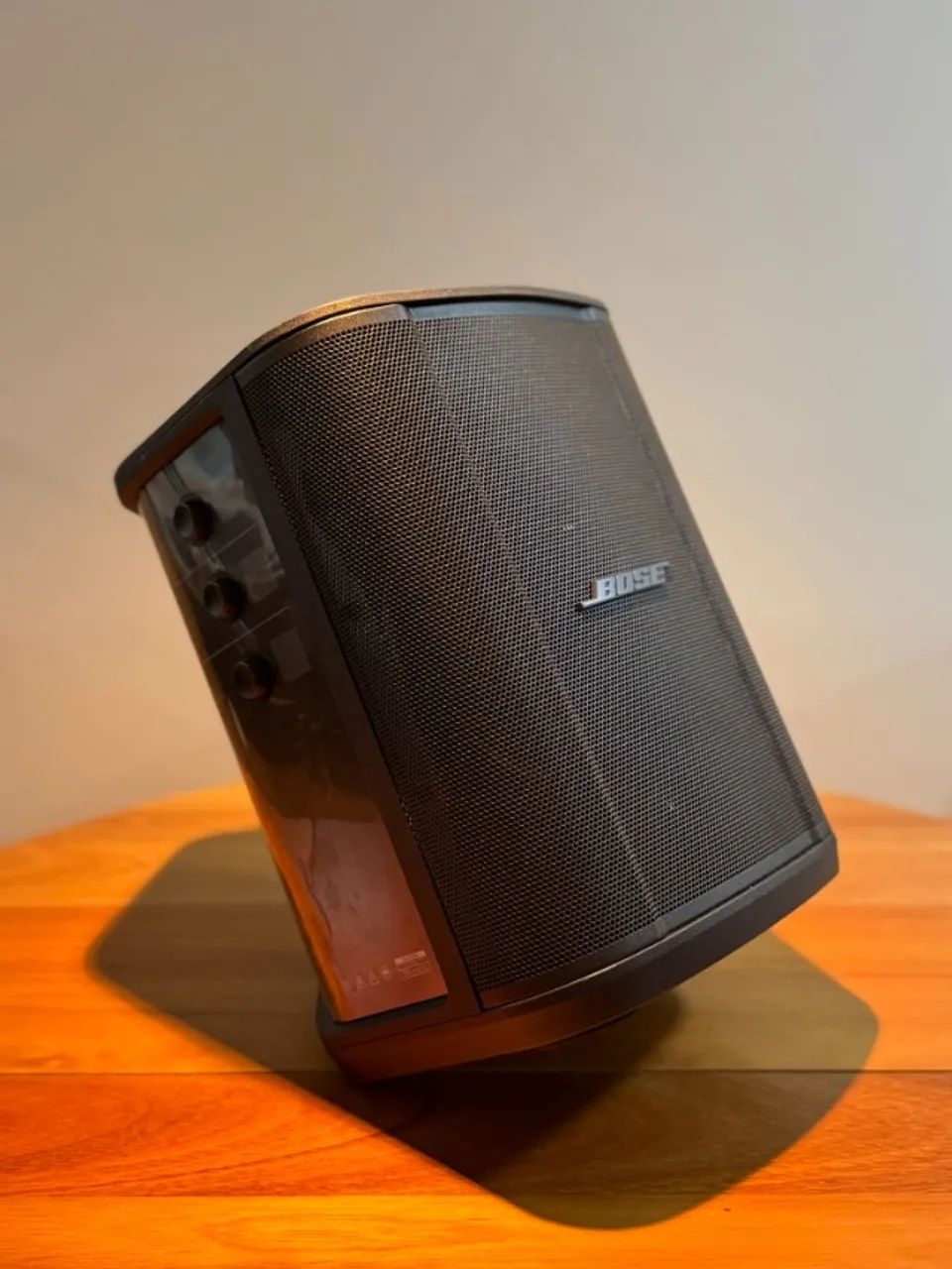 Caixa de Som Profissional Bose S1 Pro+