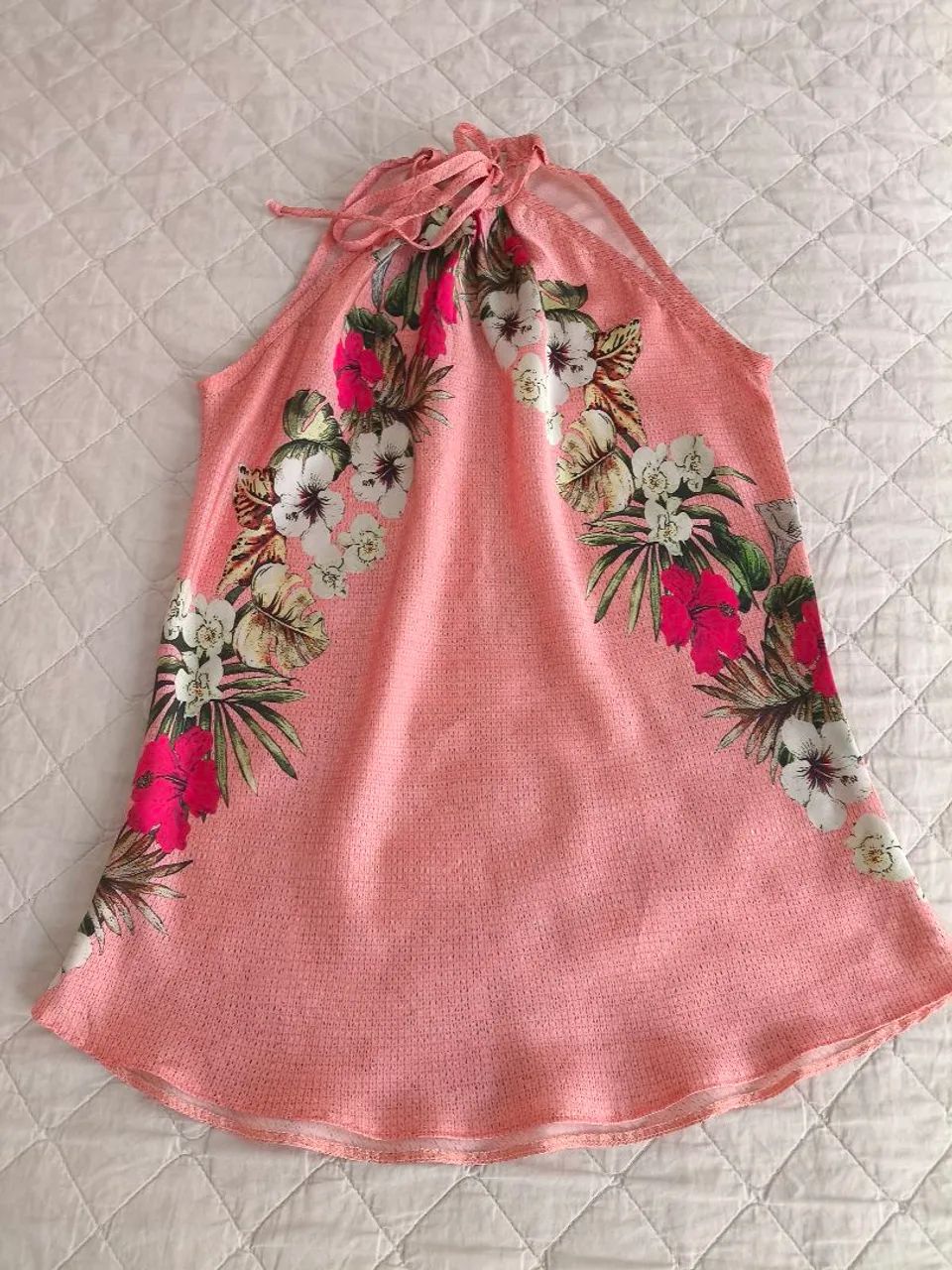 Blusa de Cetim Estampada 