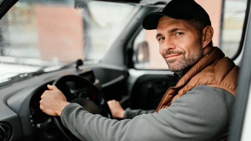 Estamos Contratando Motoristas para o Parque Novo Mundo /SP