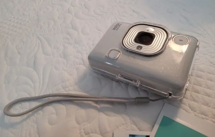 Câmera e Impressora para Smartphone Fujifilm instax mini LiPlay Misty White + Capinha - Foto 2