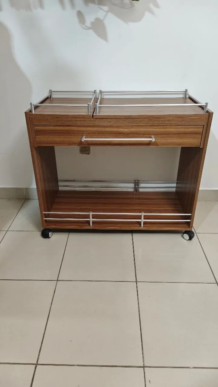 Mesa para café com bandejas removíveis  - Foto 2