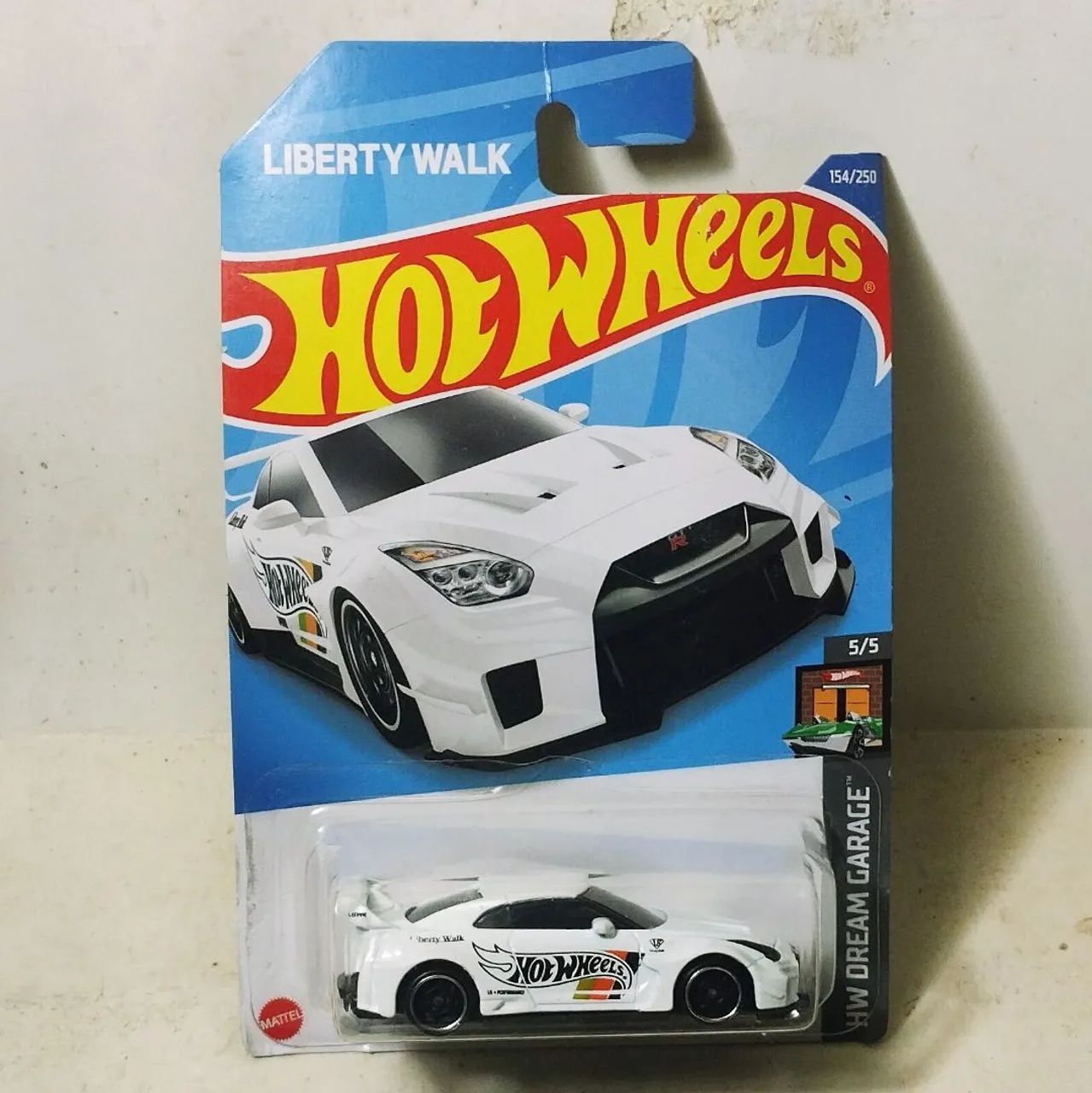 Hot Wheels LB Silhouette Works GT Nissan 35GT RR - Foto 2