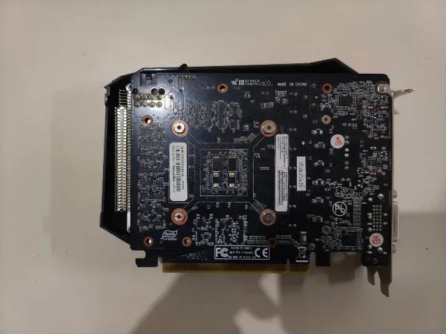 RTX 2060 6GB XLR8 Gaming - Foto 3