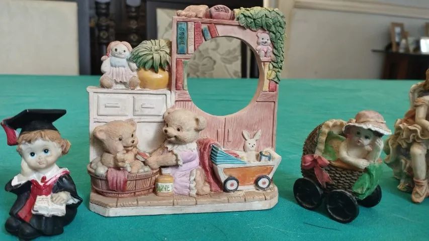 Antigos e charmosos bibelôs decorativos e colecionáveis - Foto 3