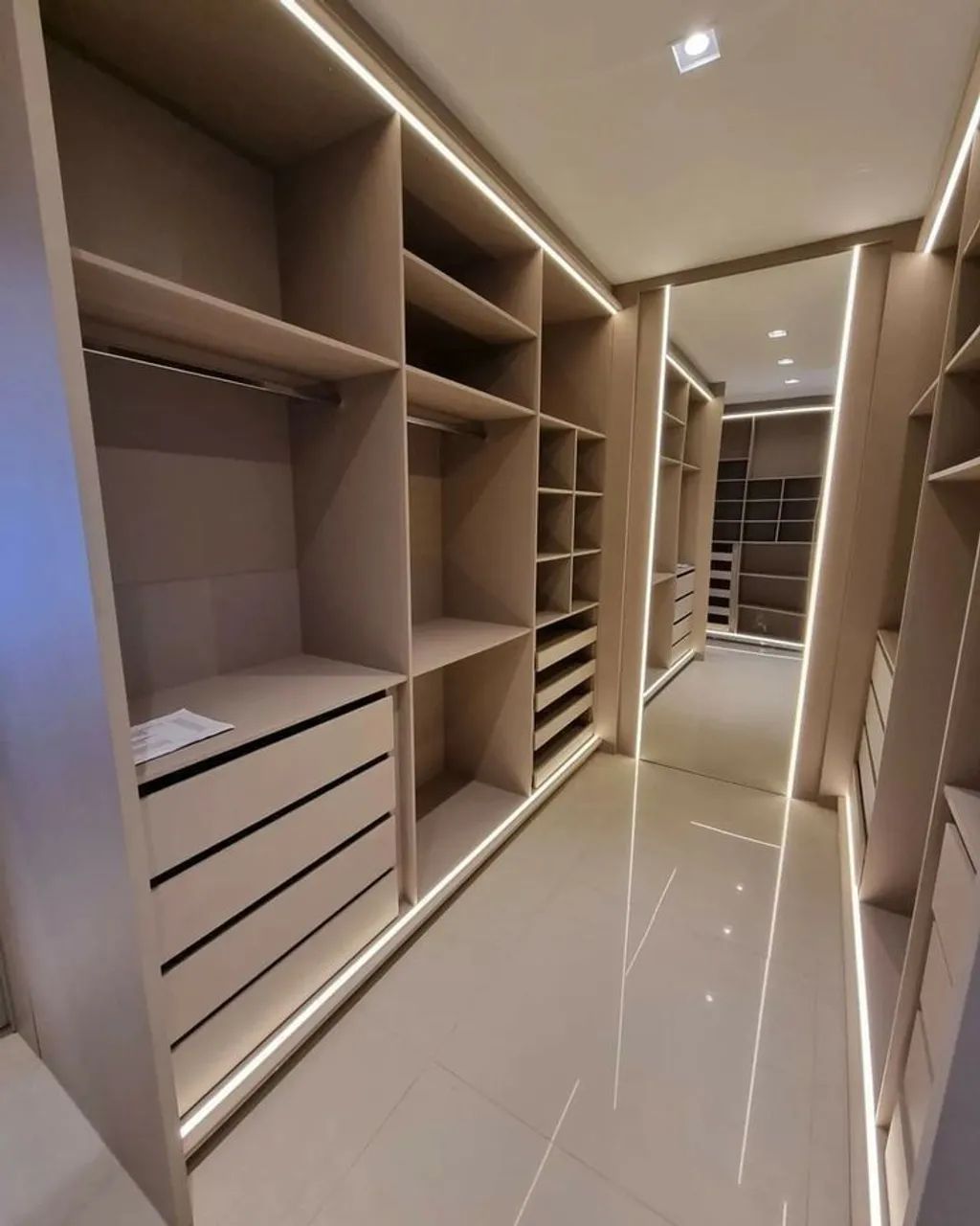 Closets planejados  - Foto 2