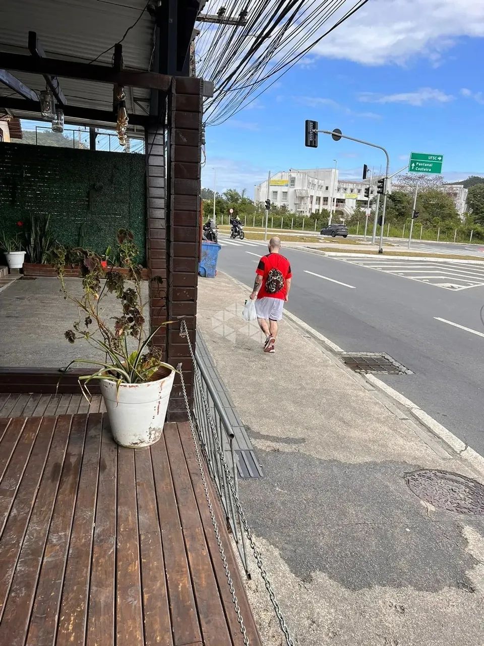 DUAS LOJAS COMERCIAIS NO PANTANAL - FLORIANÓPOLIS/SC - Foto 2