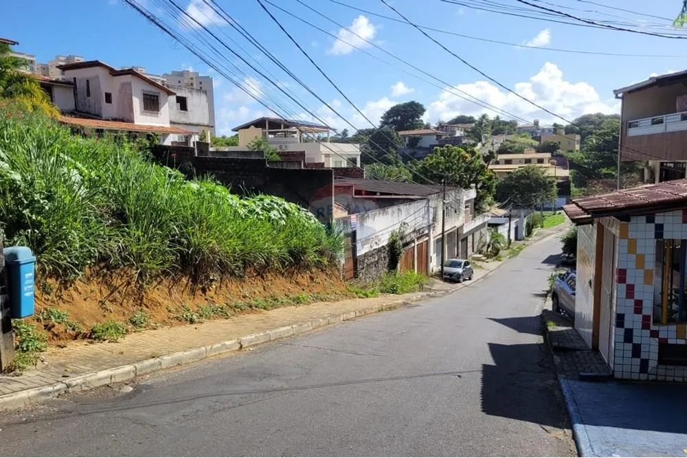 Terreno com 1.558m² documentado em Patamares - Foto 5