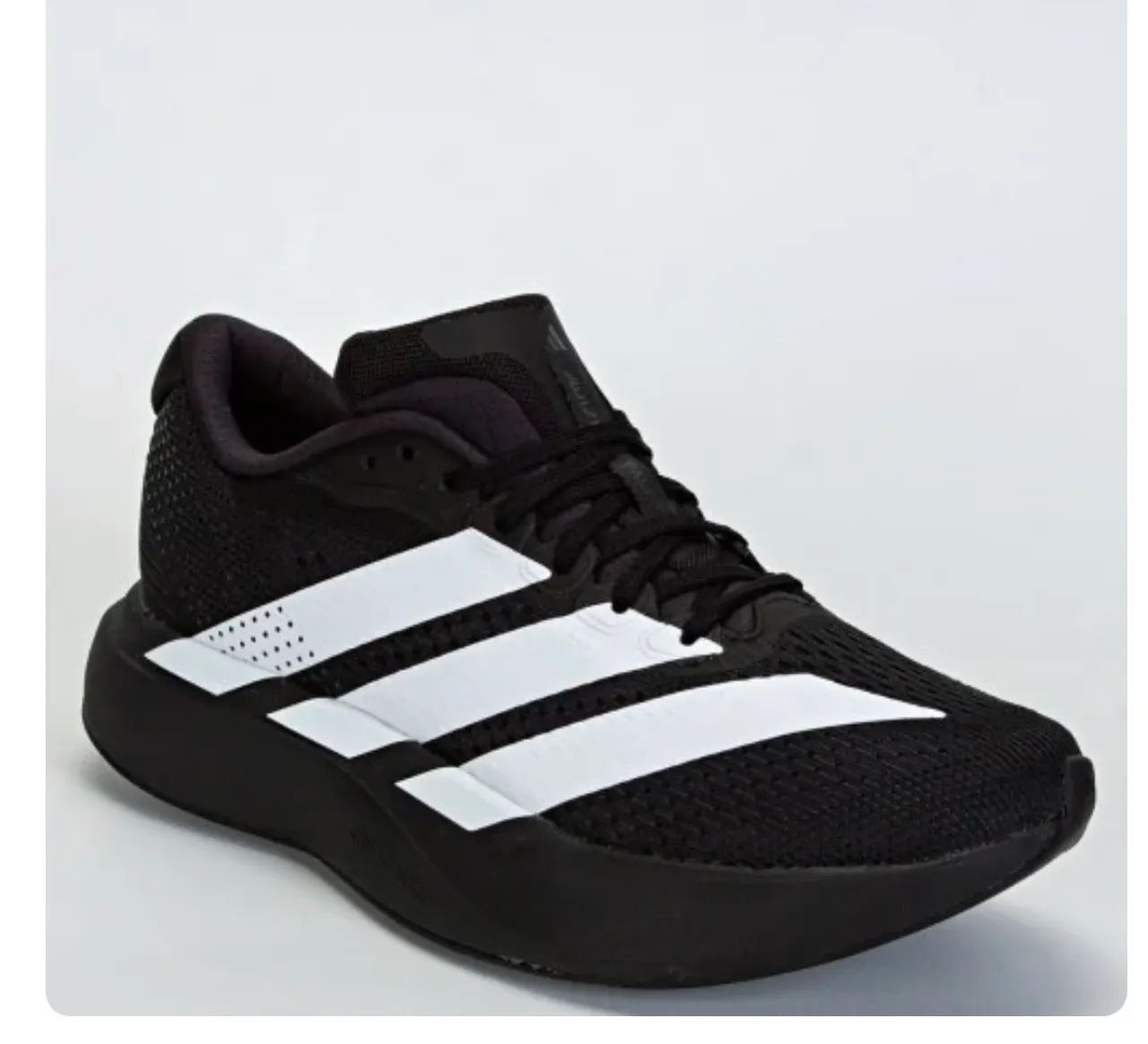 Tênis adidas 