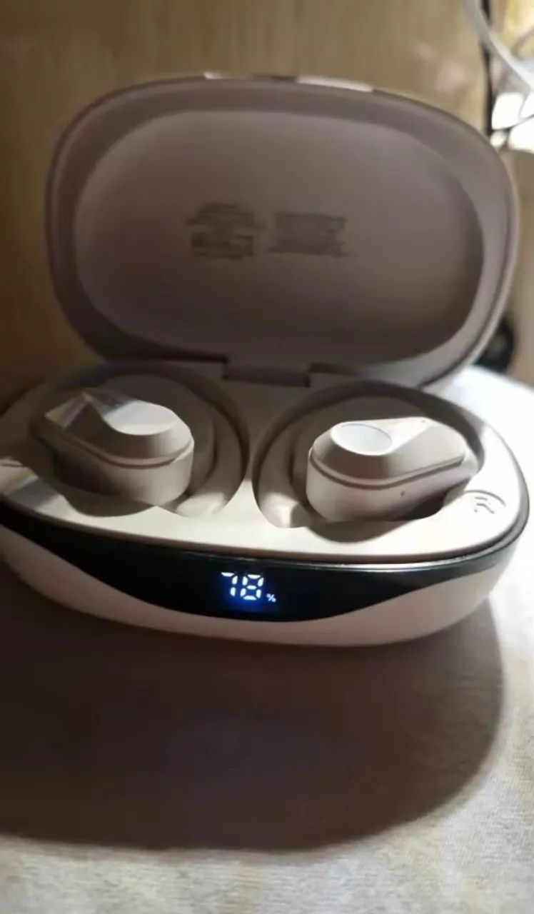 Fone bluetooth AOC Branco R$ 75 - Foto 2