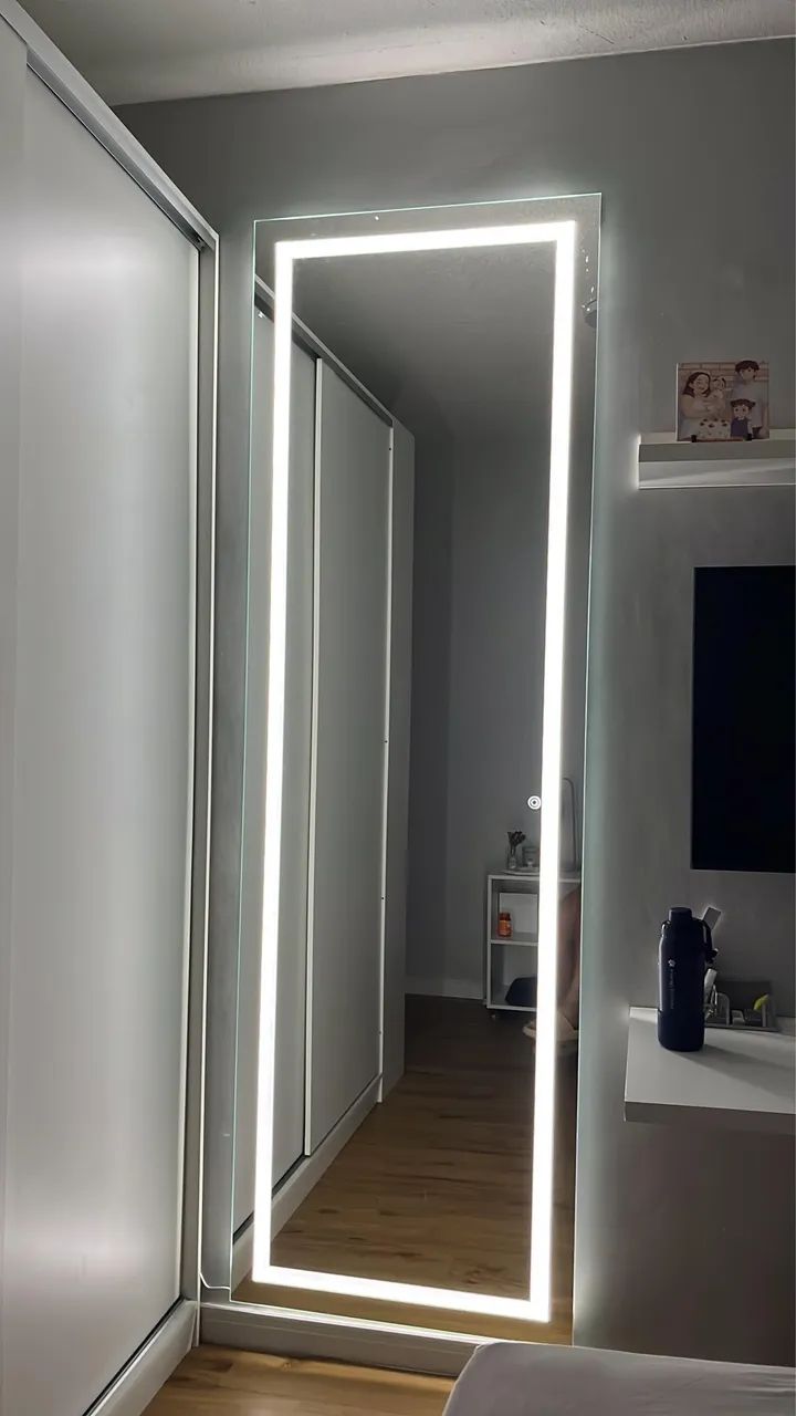 Espelho Led - 2,23m x 0,70m