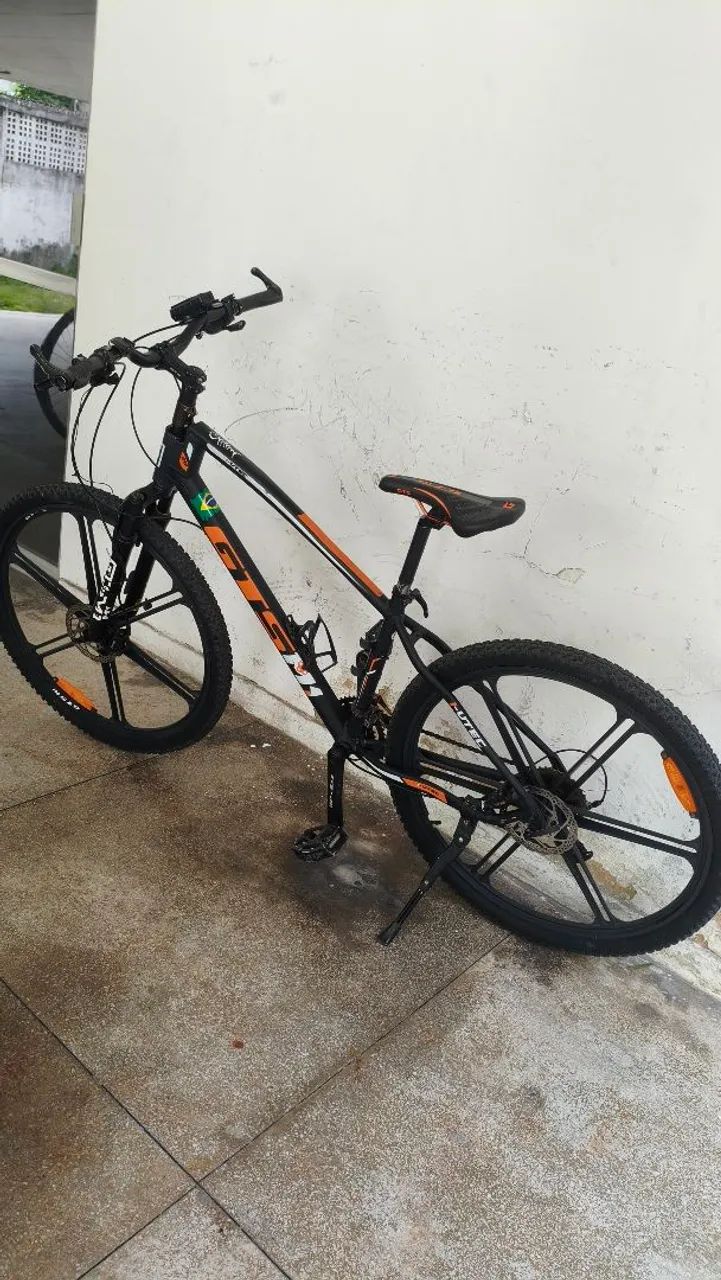 Bicicleta GTSm1