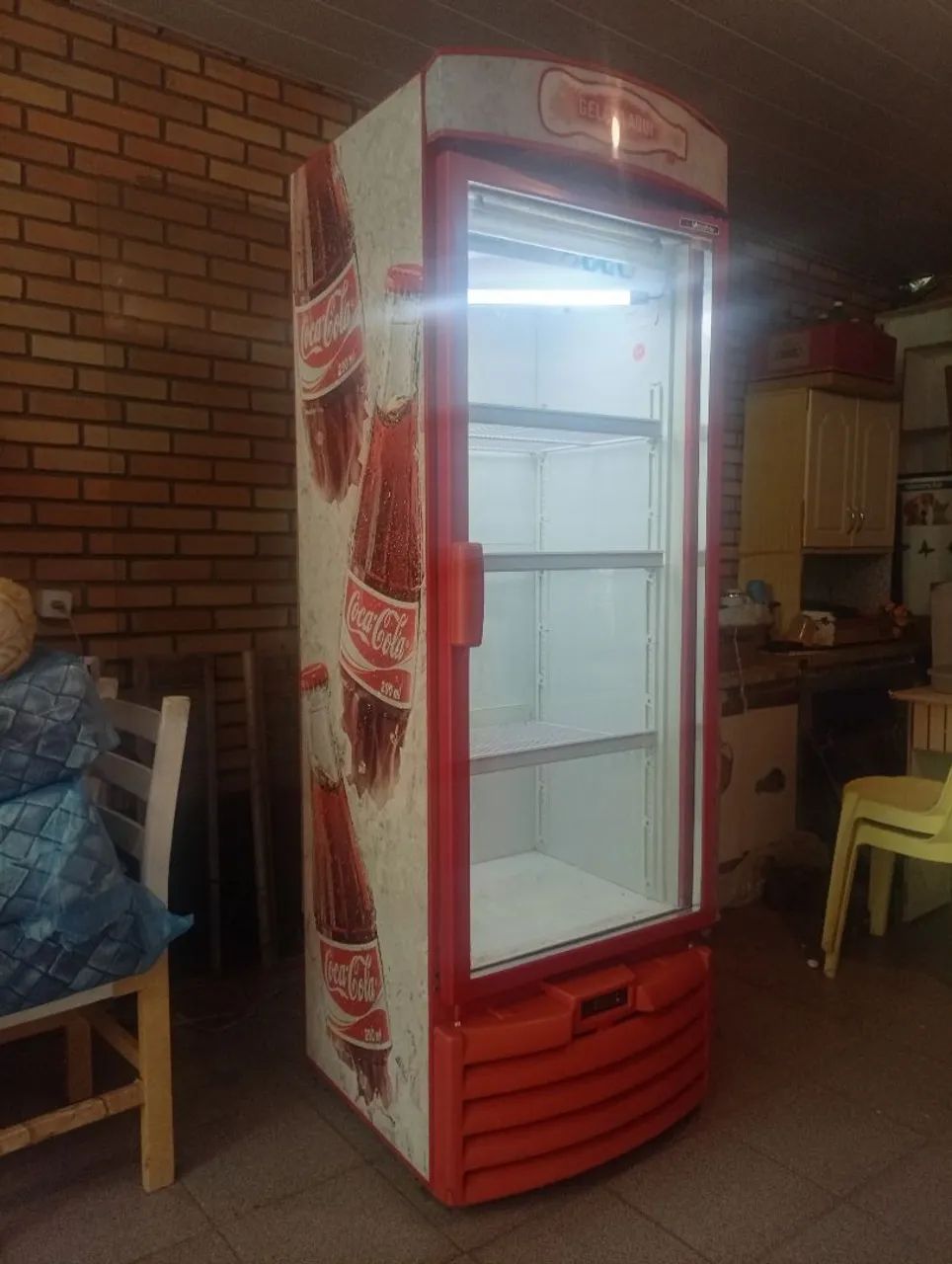 Geladeira expositora