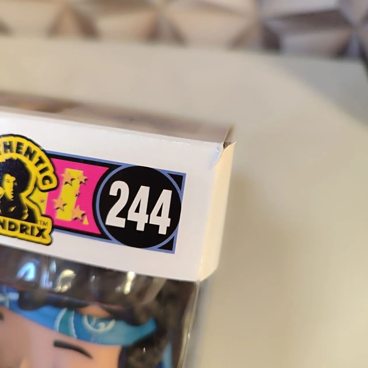 Funko Pop Jimi Hendrix #244 - Foto 4