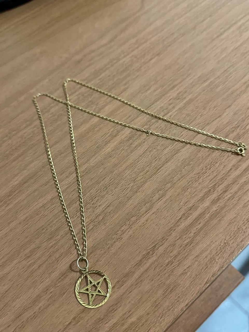 Colar de ouro 