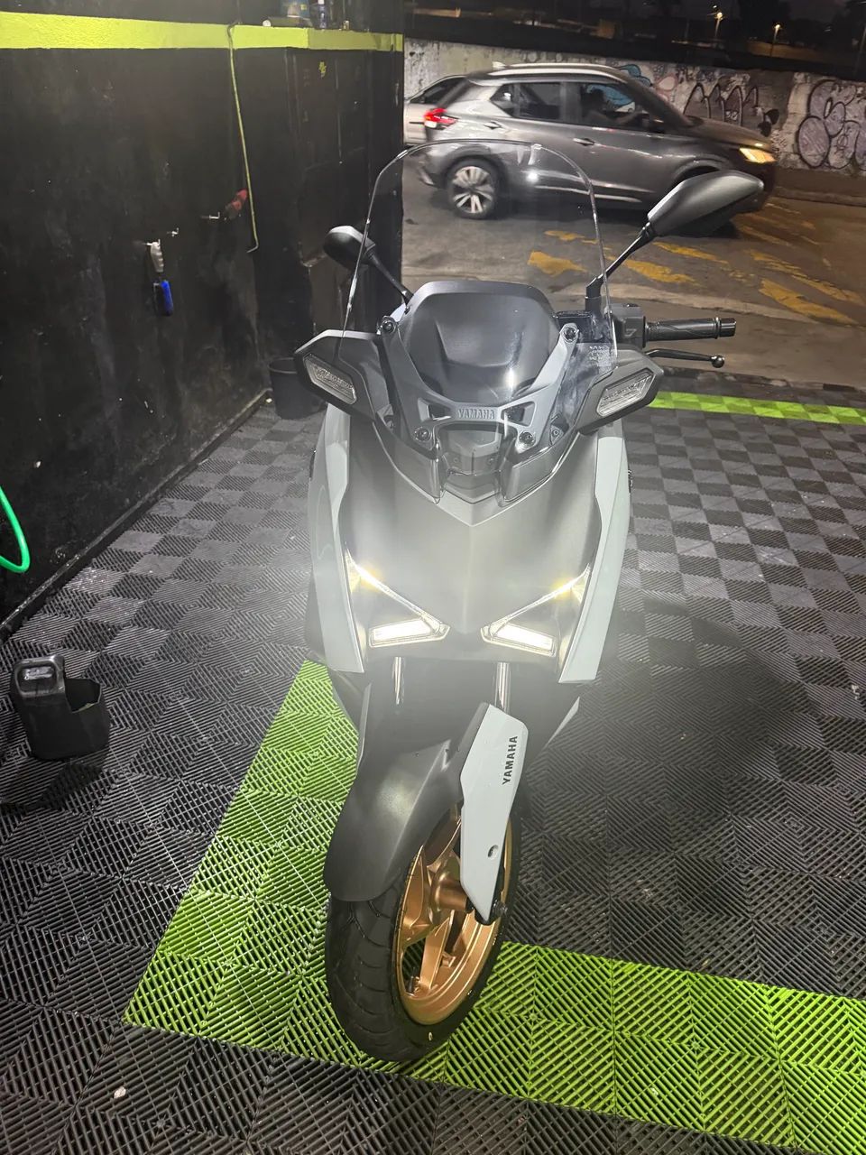 XMAX 300  - Foto 2
