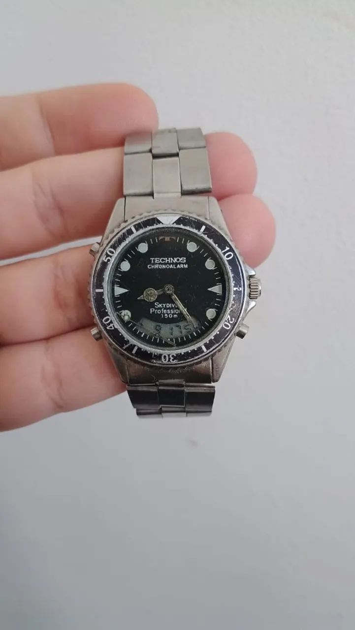Relógio Technos skydiver 150