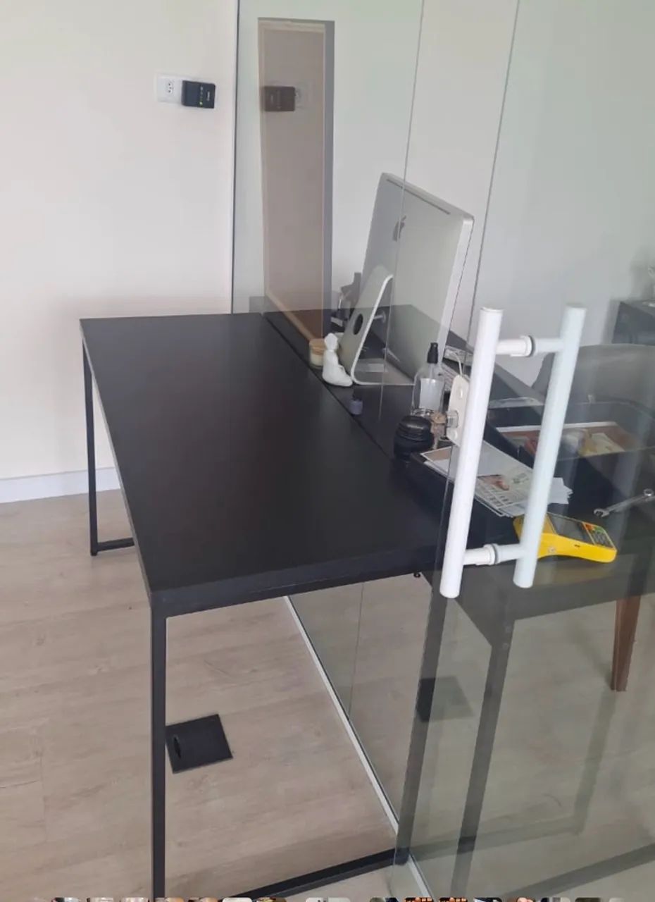 Mesa de escritório 